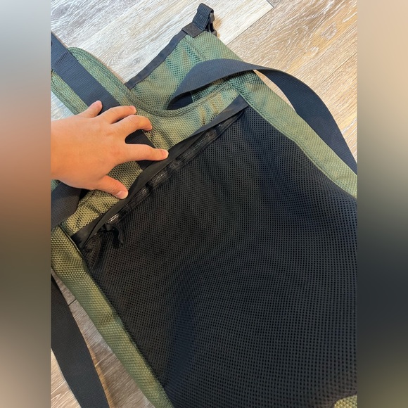 Olive Stone Island Backpack - Picture 3 of 5